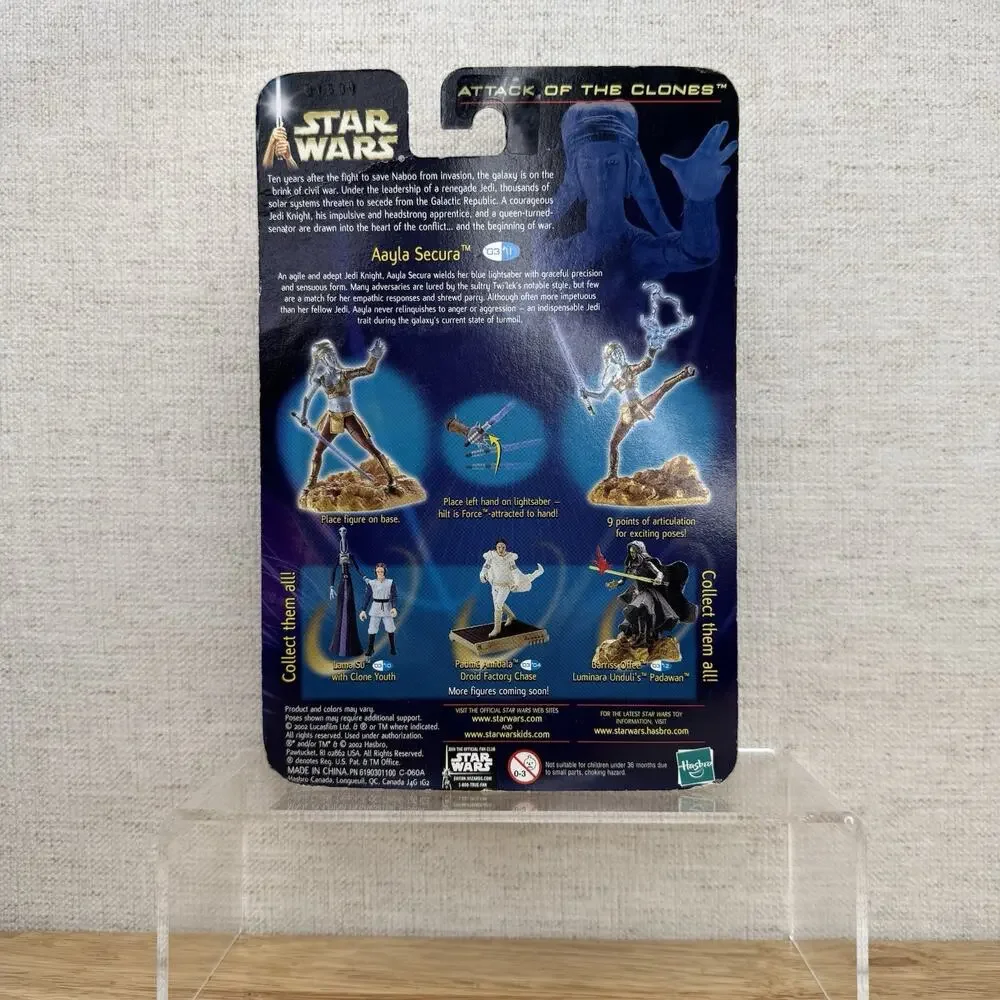 New 2002 Hasbro Star Wars Attack of the Clones Aayla Secura Jedi Knight Figure
